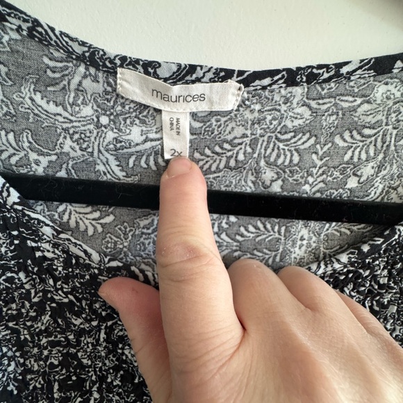 Paisley blouse - Picture 3 of 3